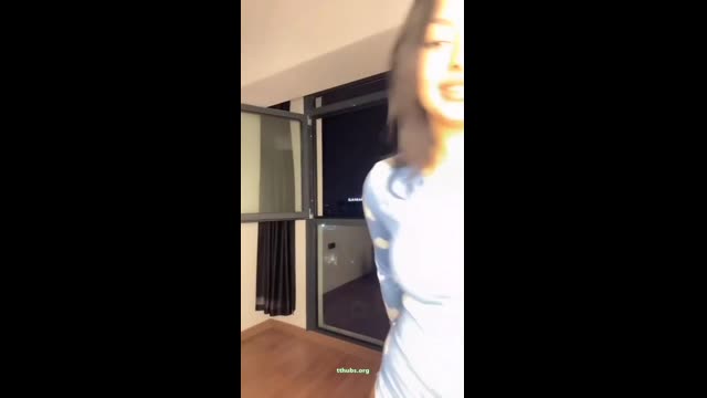 Nehirpp: Bigo Yayininda Bulutlu Pijama İle Dans | HD İzle
